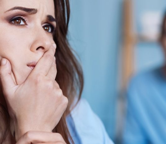 7 semne ca nu esti in relatia potrivita si ca partenerul nu te iubeste