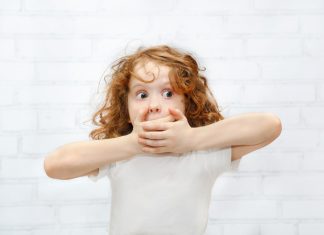 10 semne care indica probleme in vorbirea bebelusului