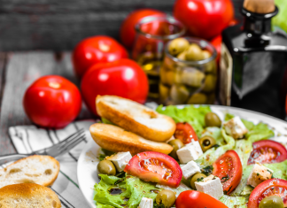 Dieta mediteraneana: ce este, ce sa mananci, beneficii pentru sanatate
