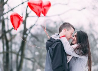 Cele mai bune 10 idei de iesiri romantice de facut iarna