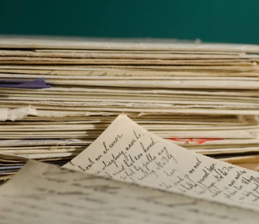 Inventia hartiei si istoria productiei sale de la origini pana in prezent