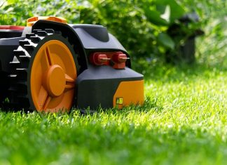 O piesa mica, un impact major. Rolul unei transmisii pentru masini de tuns gazonul!